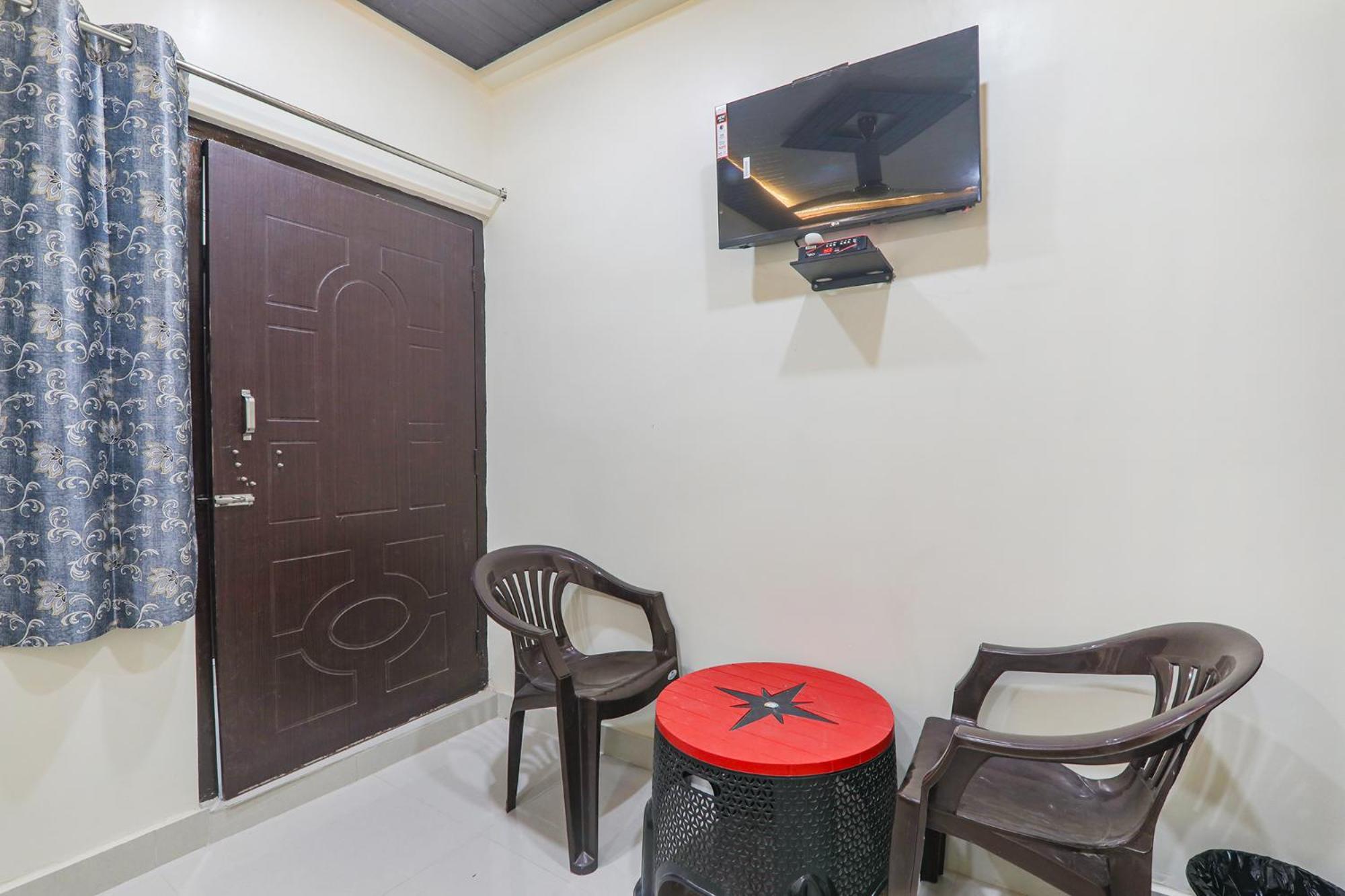 Fabexpress Awadh Inn - 400M From Shri Ram Janam Bhumi Ayodhya Exterior foto