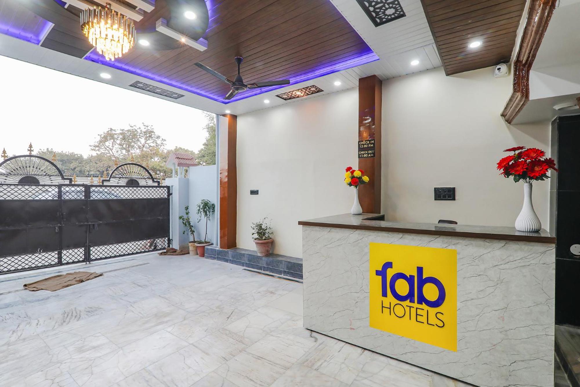 Fabexpress Awadh Inn - 400M From Shri Ram Janam Bhumi Ayodhya Exterior foto